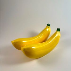 Retro Kitchen Decor - Vintage Banana Salt and Pepper Shakers